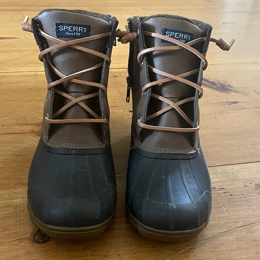 Sperry Black and Brown Lace-Up Boots